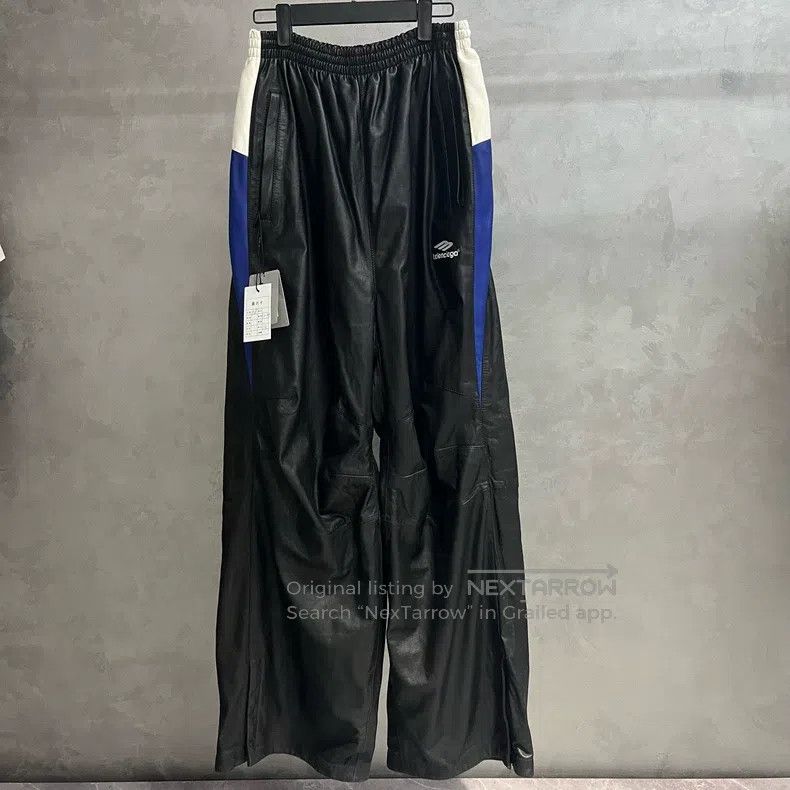 Balenciaga Balenciaga Black contrast Logo letter printed straight cas Size US 32 / EU 48 - 1 Thumbnail
