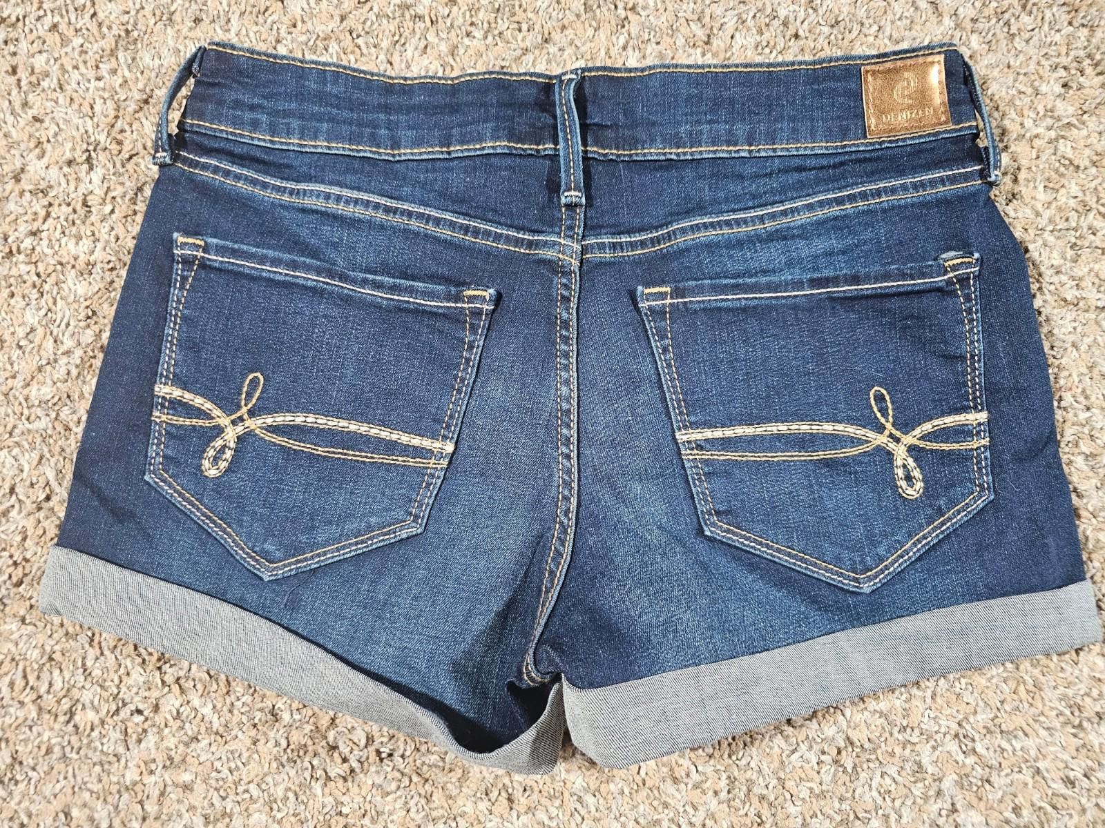 Other Levi's Denizen Juniors Denim High Rise Shortie Shorts Cuff 7 Size 30" / US 8 / IT 44 - 7 Thumbnail