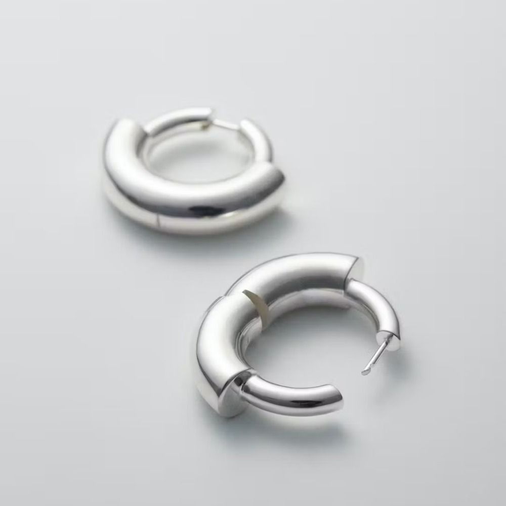 Jewelry Luxury Circle Exaggerated Hoop Earrings Size ONE SIZE - 1 Thumbnail