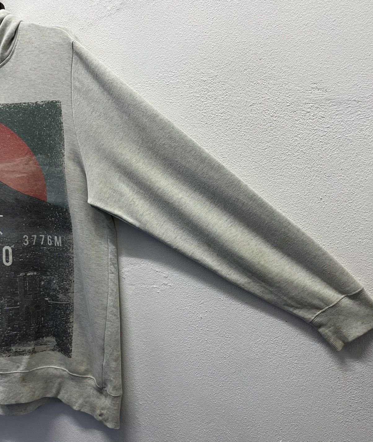 Vintage VINTAGE EMERSON MT.FUJI 3776M TOKYO HOODIE Size US XL / EU 56 / 4 - 5 Thumbnail