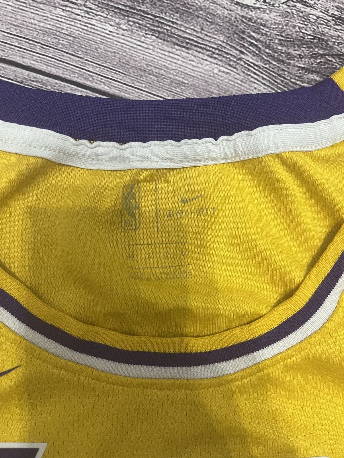NBA × Nike × Vintage Vintage Lonzo Ball Los Angeles Lakers Jersey - Size S Size US S / EU 44-46 / 1 - 4 Thumbnail