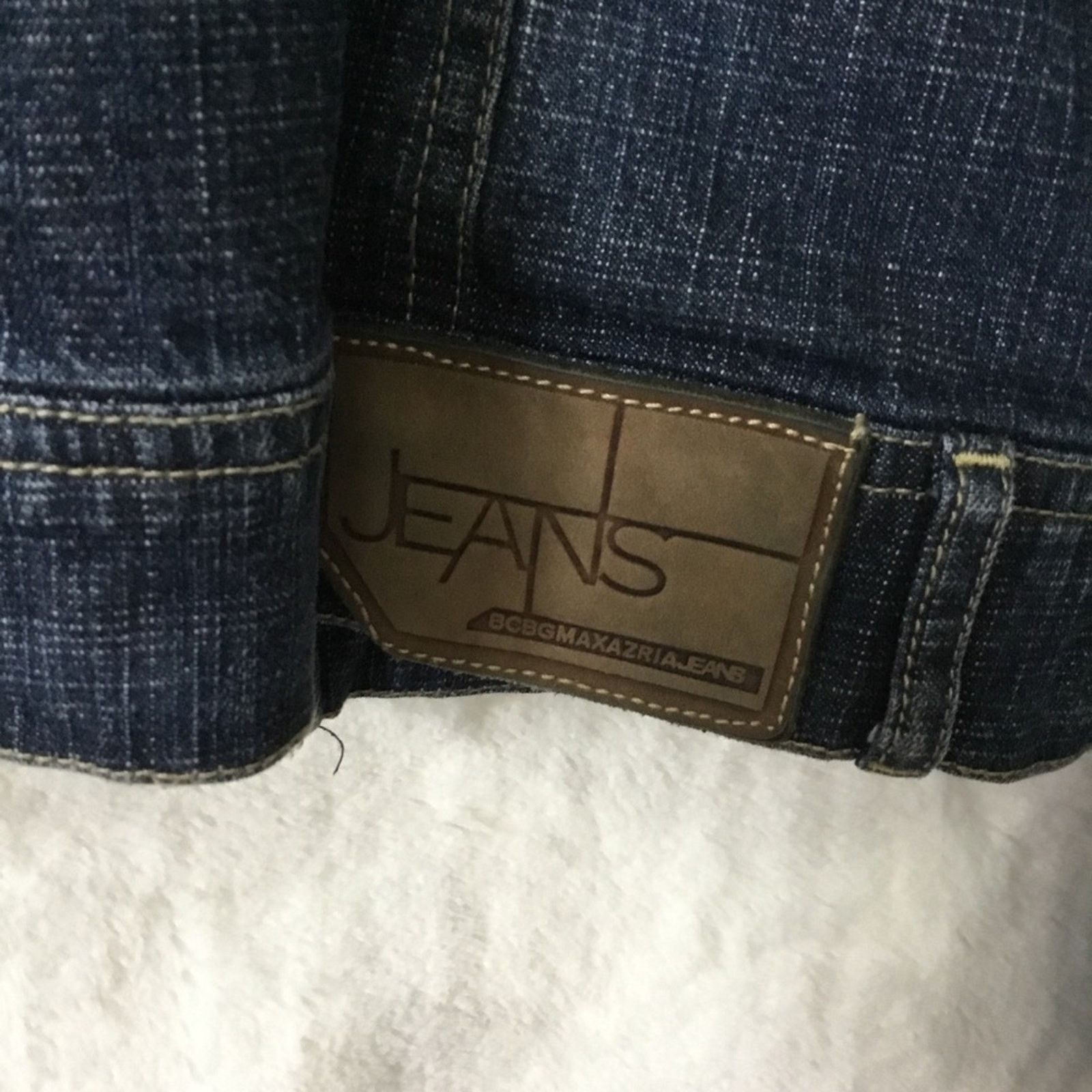 Bcbgmaxazria BCBGMaxAzria Jeans Cropped Jean Jacket Size XS / US 0-2 / IT 36-38 - 13 Thumbnail
