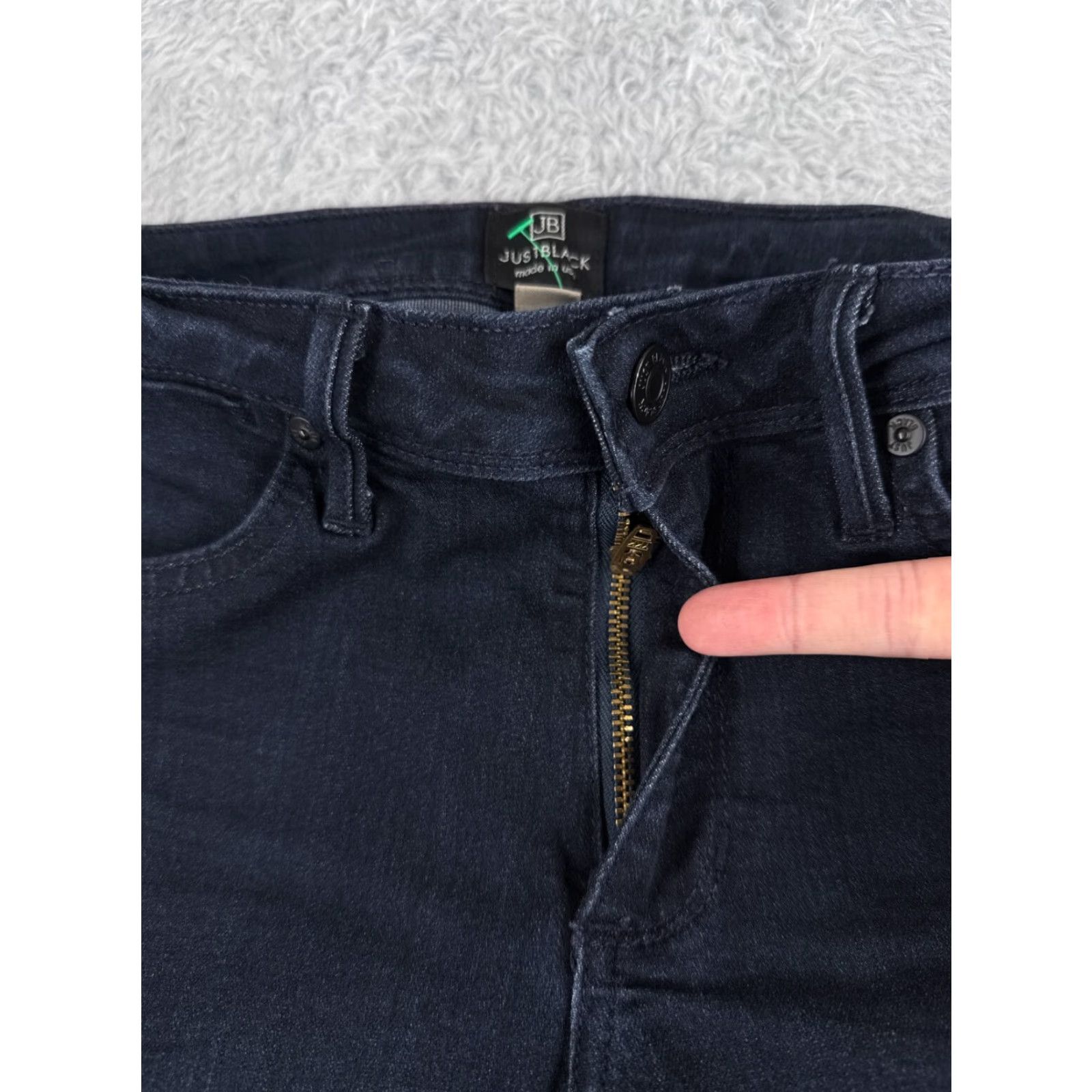 Vintage JUST BLACK Jeans Womens 28 Blue Denim Skinny Low Boot Rayon Blend 26x31 Size 28" / US 6 / IT 42 - 5 Thumbnail