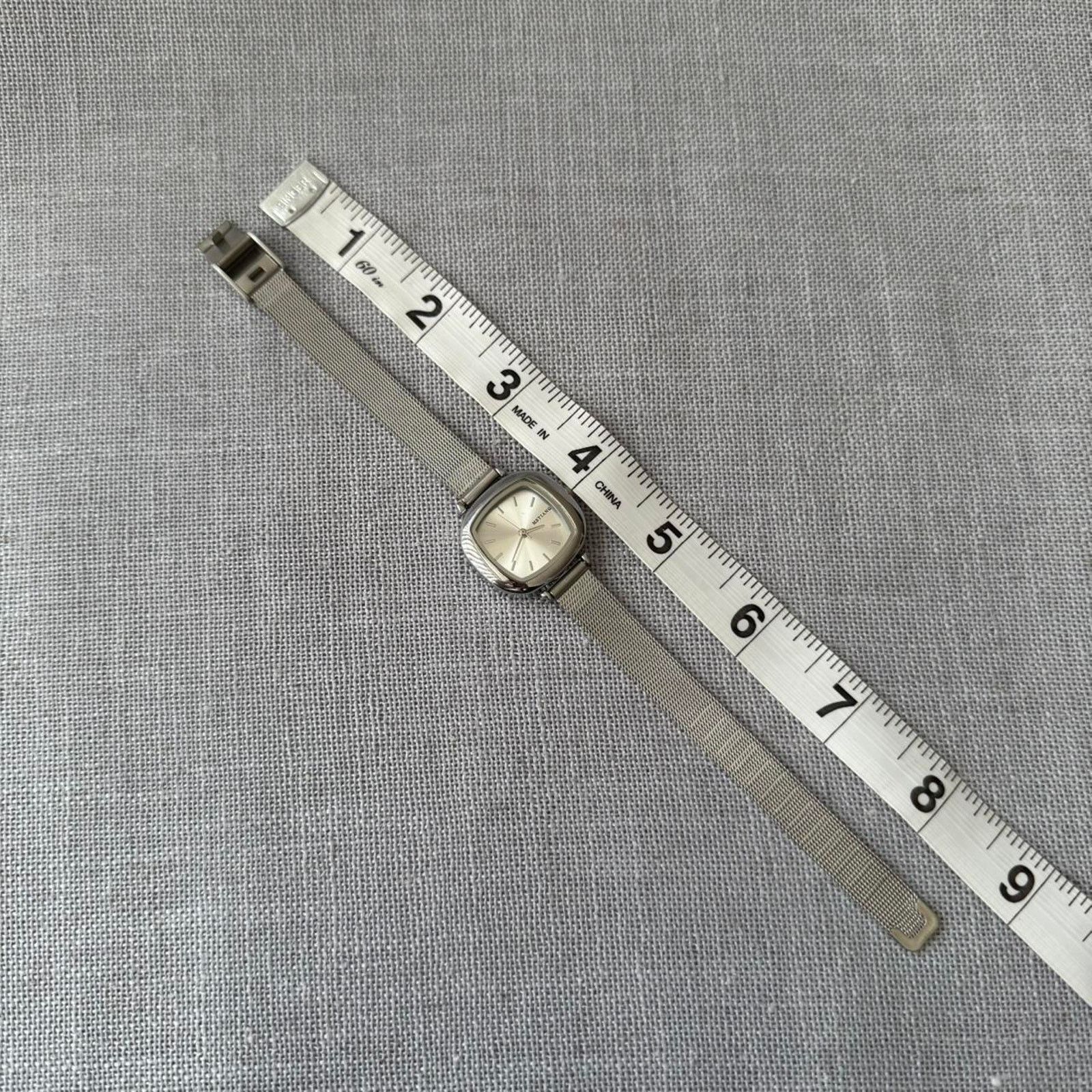 Other Elegant silver style watch classic Size ONE SIZE - 6 Thumbnail
