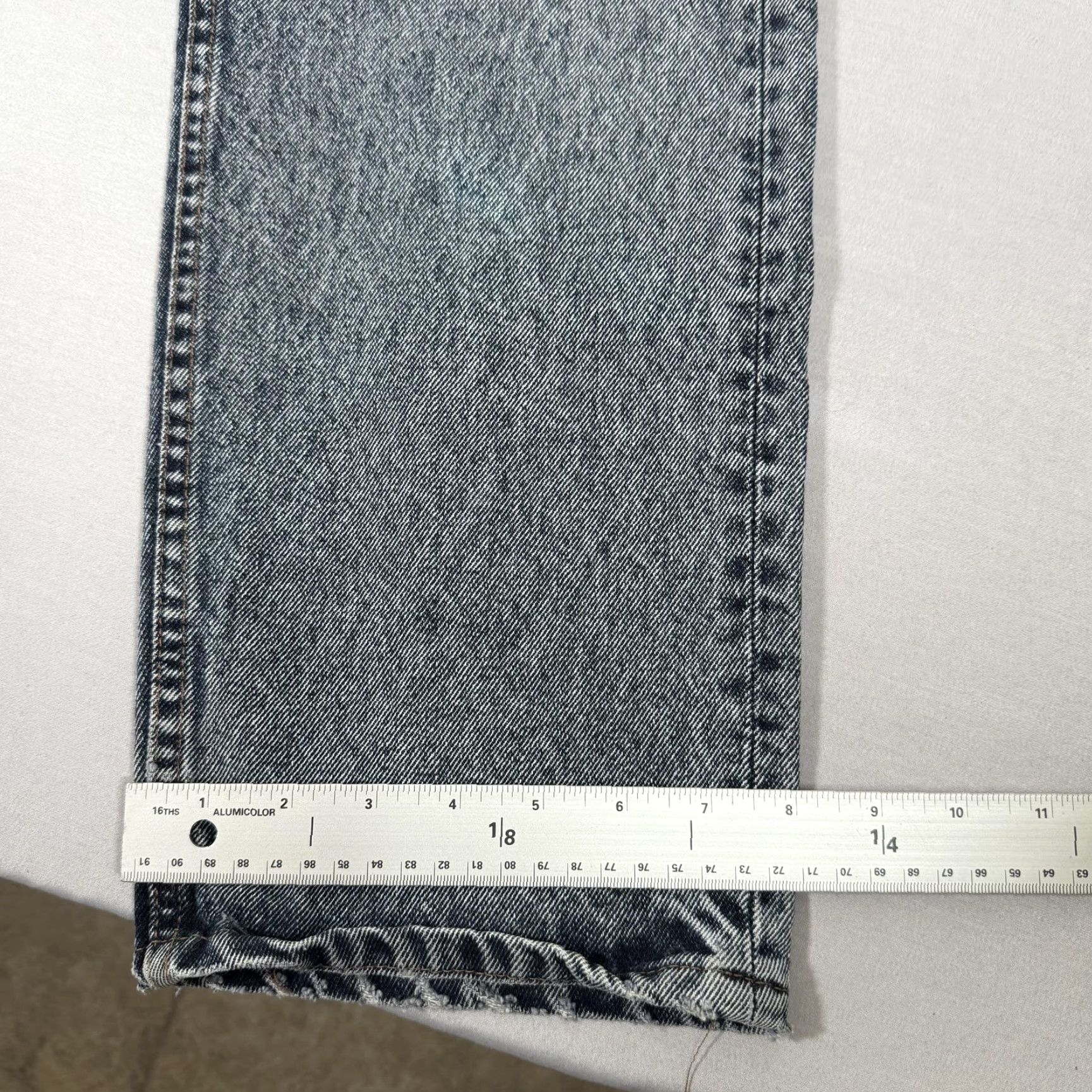 Levi's VINTAGE Levi's 501 Jeans Mens 30x30 Blue Straight Fit Denim Cowboy 90s Size US 30 / EU 46 - 6 Thumbnail