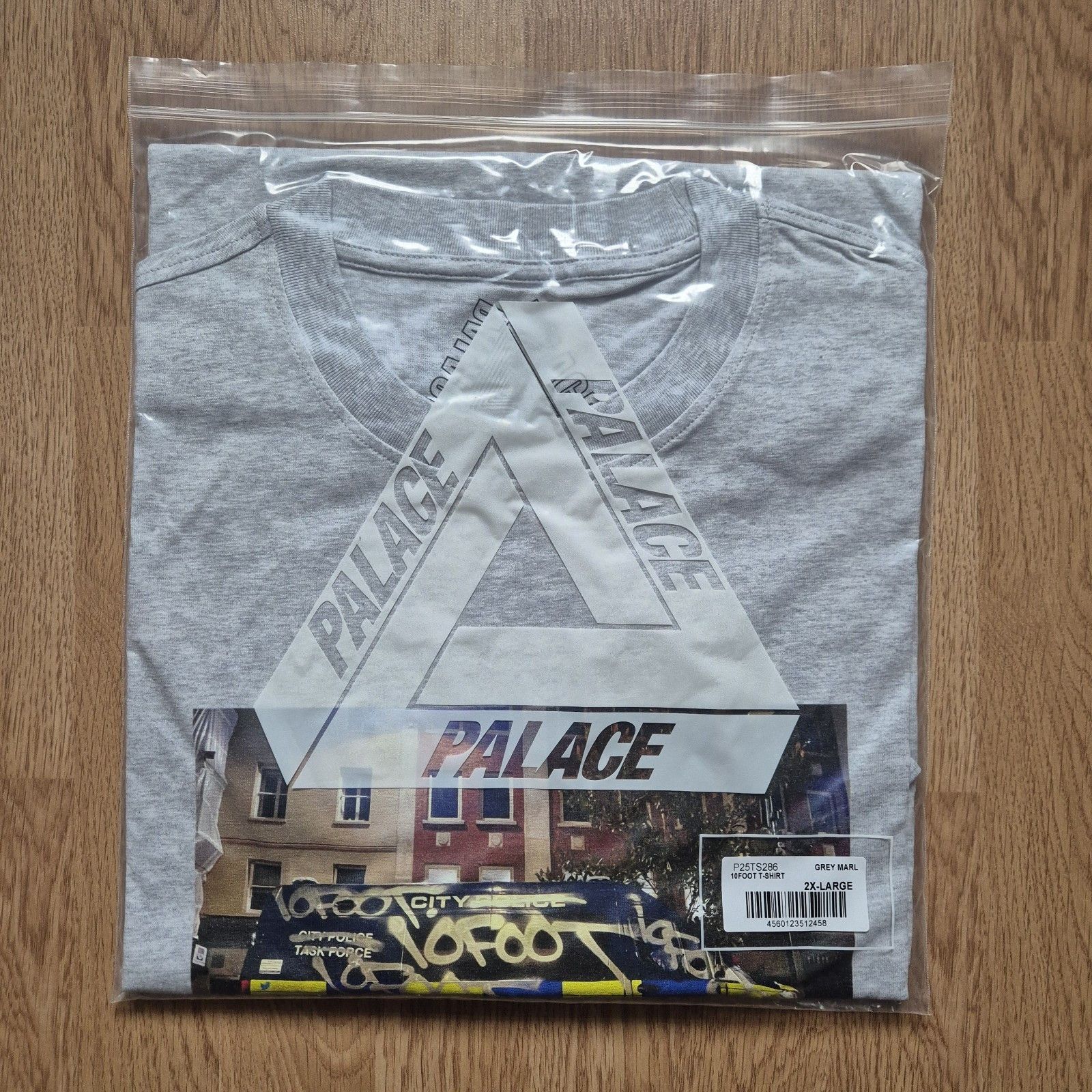 Palace Palace 10Foot T-Shirt Grey XXL Brand New In Dustbag FW23 Size US XXL / EU 58 / 5 - 1 Thumbnail
