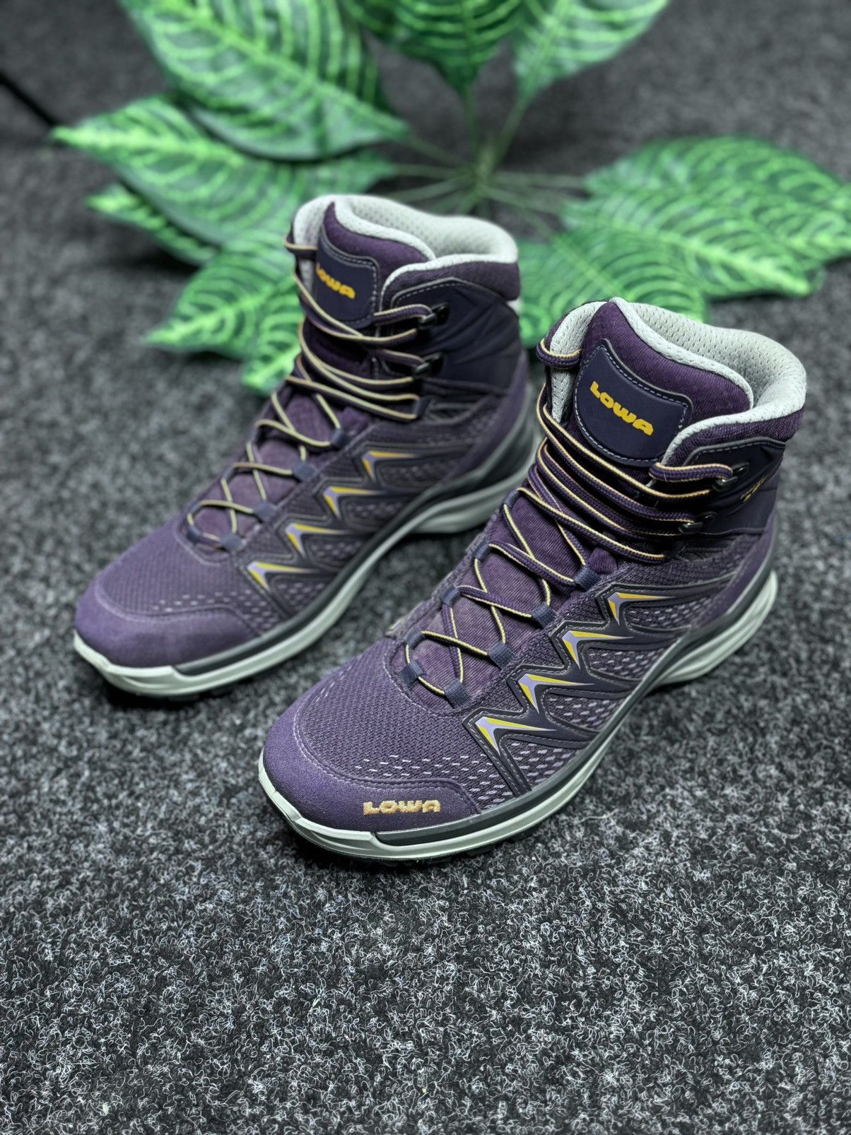Goretex × LOWA Lowa Innox Pro Gore Tex size 41 Size US 8 / EU 41 - 13 Thumbnail