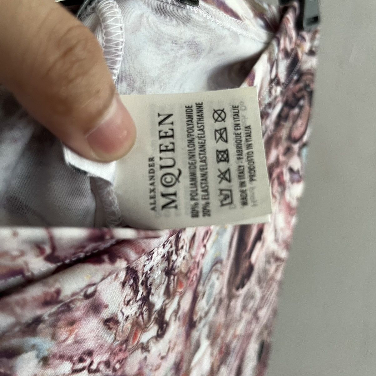 Alexander McQueen Alexander McQueen Purple Kaleidoscope Print Leggings Size 24" / US 00 / IT 34 - 7 Thumbnail