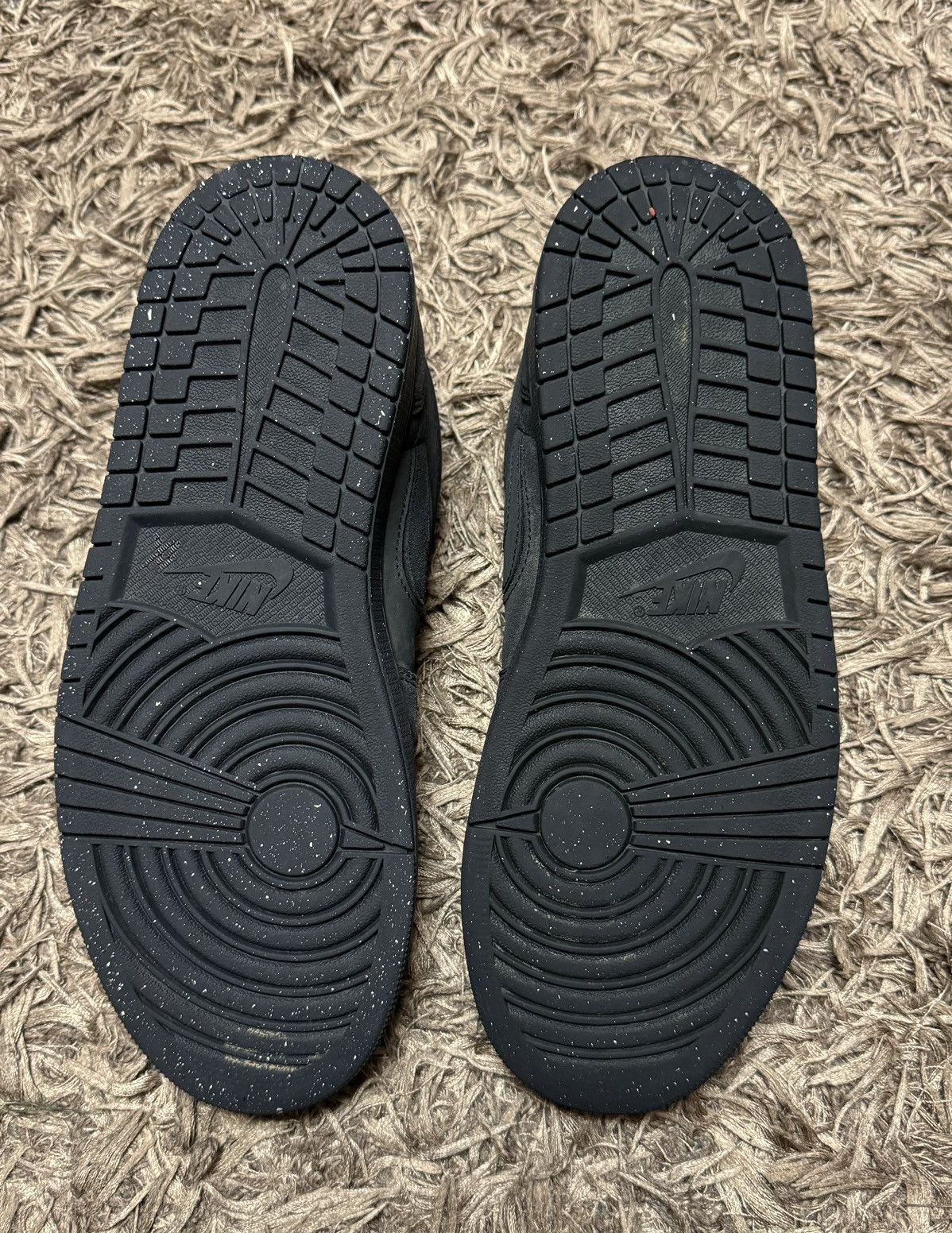 Jordan Brand Nike Air Jordan dark smoke grey craft dunk low 10.5 US Size US 10.5 / EU 43-44 - 7 Thumbnail