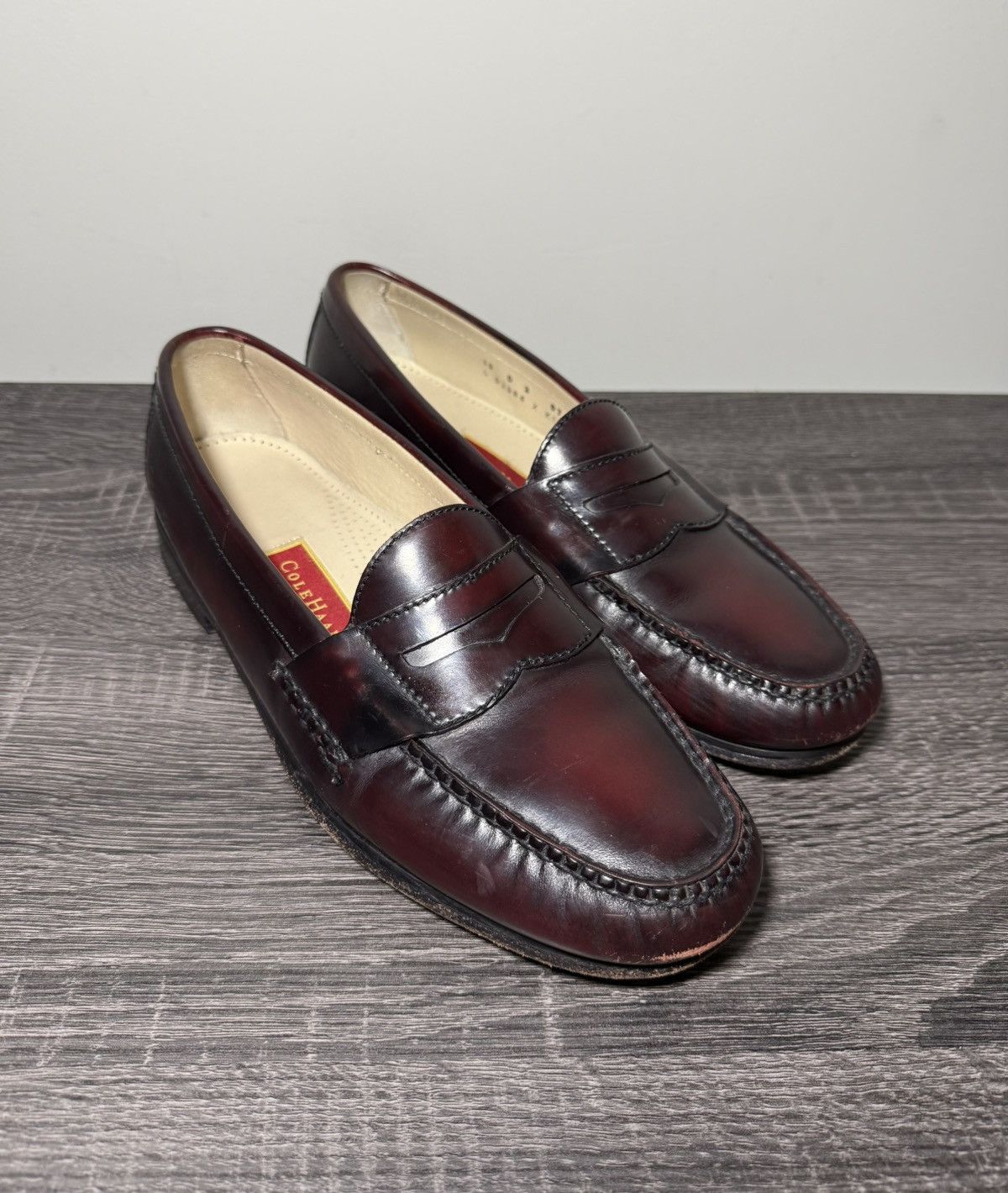 Cole Haan Vintage Cole Haan Burgundy Leather Penny Loafers 10D Size US 10 / EU 43 - 1 Thumbnail