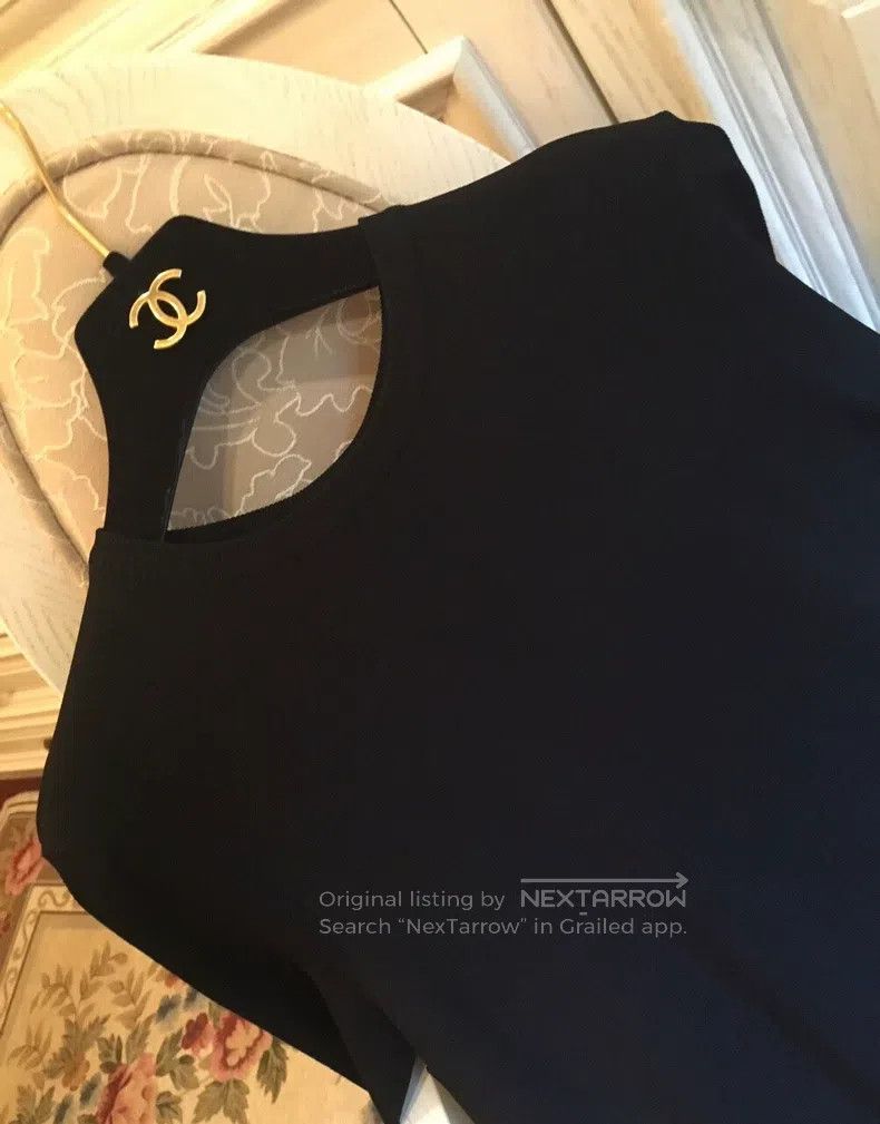 Valentino Valentino dress Size M / US 6-8 / IT 42-44 - 3 Thumbnail