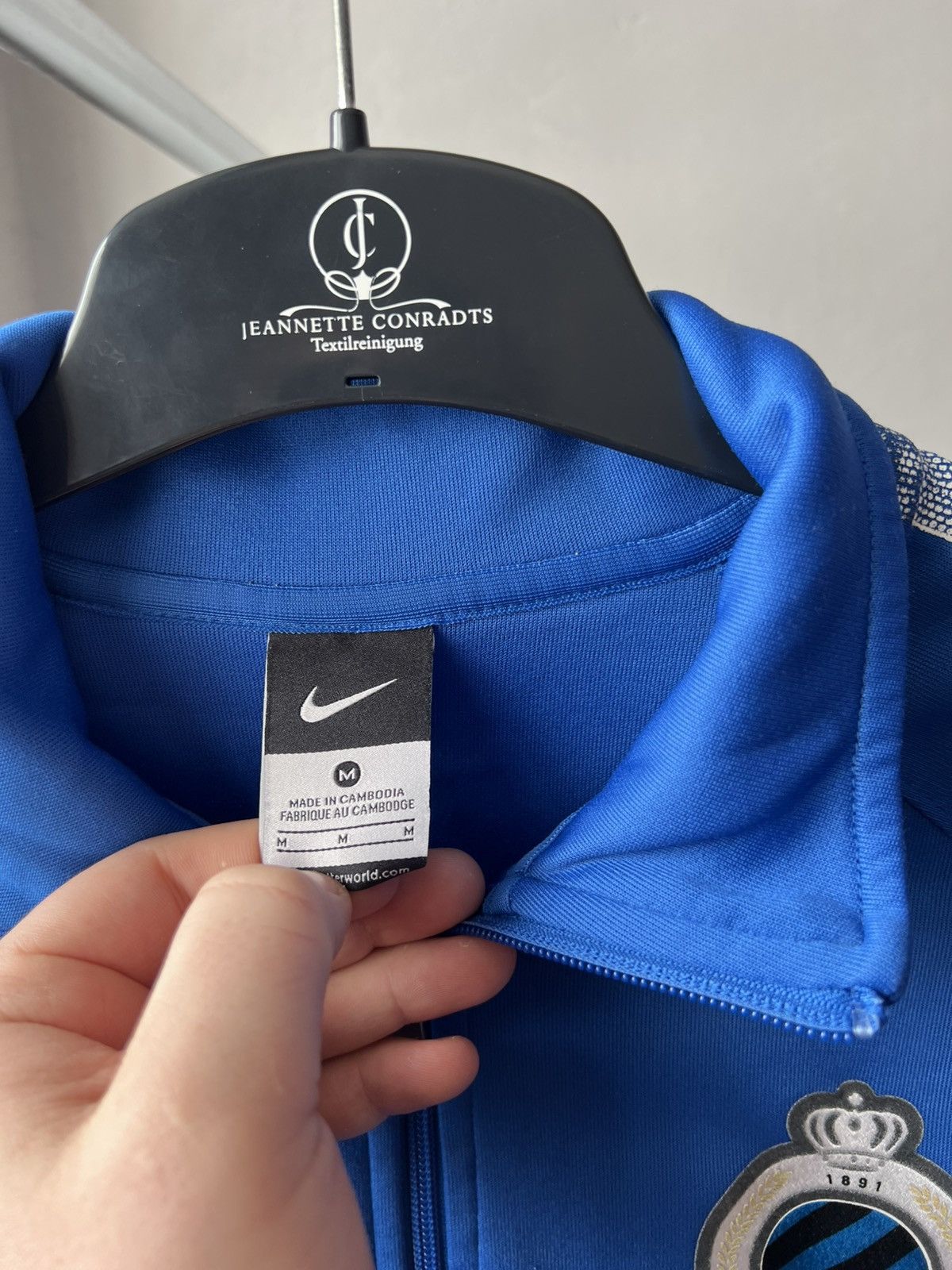 Nike 2015 BRUGGE KV TRAINING/TRAVEL SOCCER FOOTBALL ZIP JACKET M Size US M / EU 48-50 / 2 - 6 Thumbnail