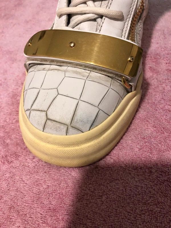 Giuseppe Zanotti Giuseppe Zanotti White Croc Metal Bar High-Tops, c.2012 Size US 6 / EU 39 - 5 Thumbnail