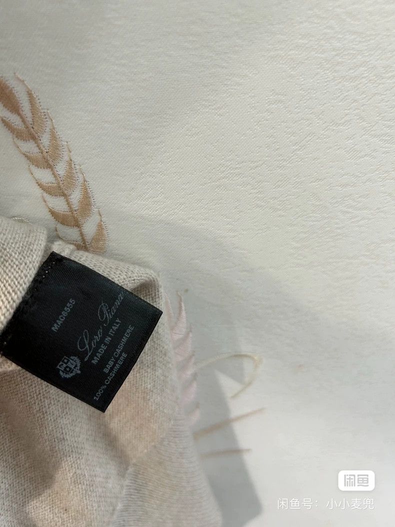 Loro Piana LORO PIANA A small goat cashmere dress Size M / US 6-8 / IT 42-44 - 5 Thumbnail