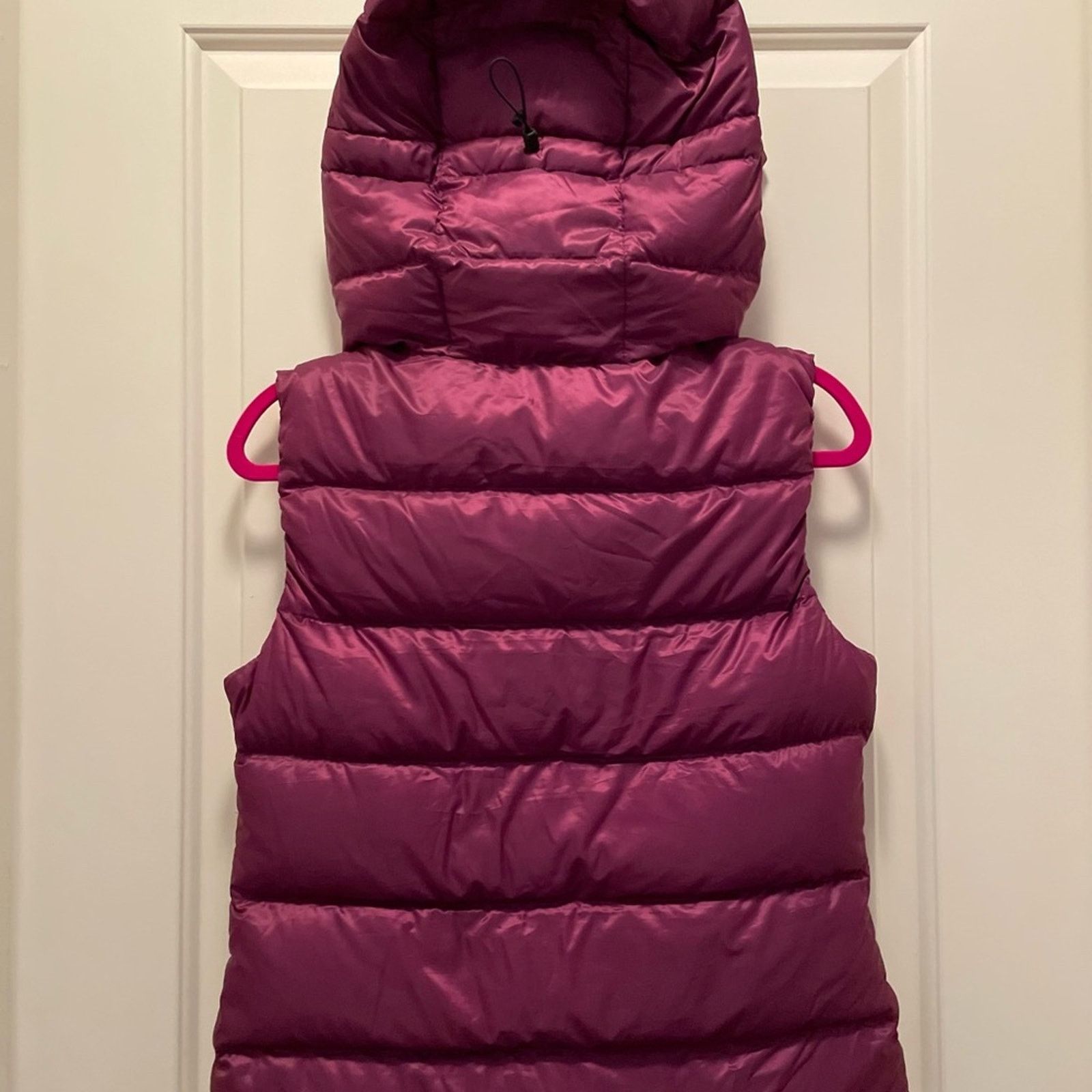 Nike Nike Women's 550 Down Puffer Vest- Women’s Size Medium Size M / US 6-8 / IT 42-44 - 3 Thumbnail