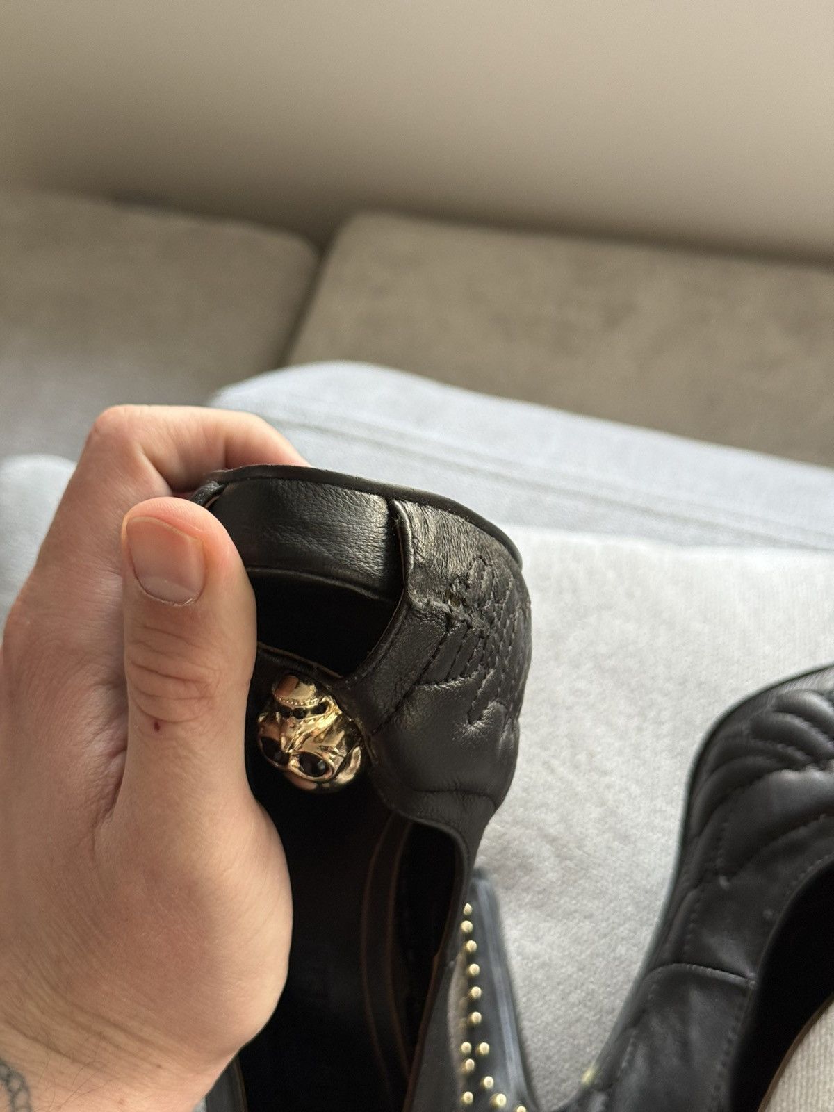 Alexander McQueen Alexander McQueen Gold Skull Black Leather Pumps Size US 10 / IT 40 - 10 Thumbnail