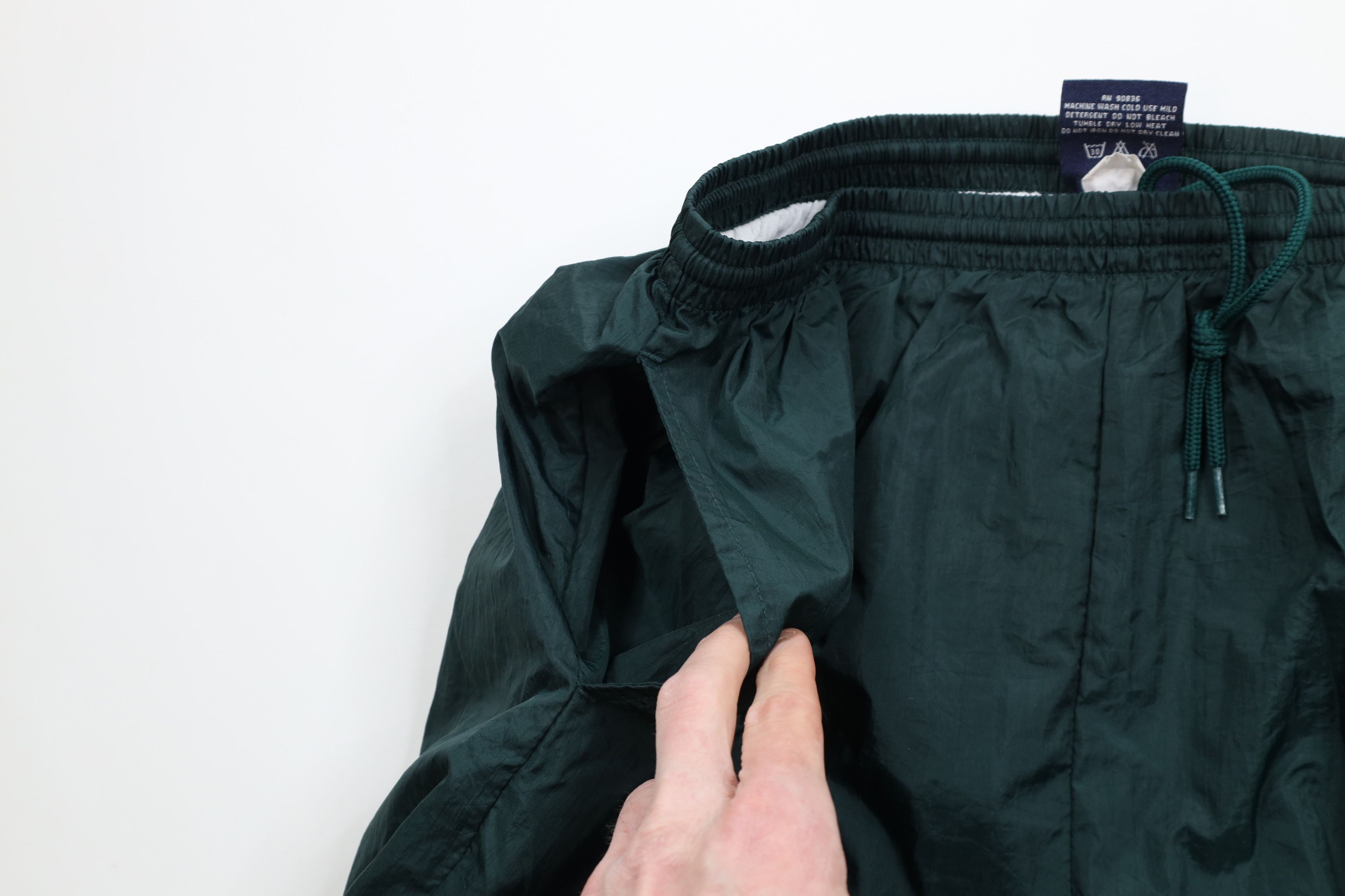 Vintage Vintage 90s Streetwear Lined Windbreaker Joggers Pants Green Size US 38 / EU 54 - 7 Thumbnail