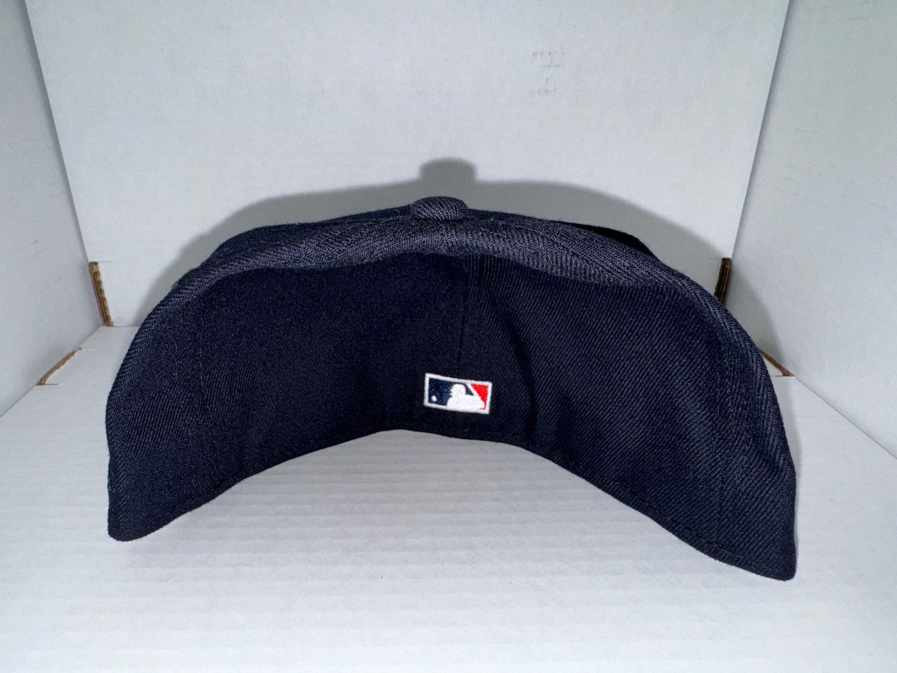 New Era NY Yankees Fitted, Navy Spellout (Size 7 1/2) Size ONE SIZE - 3 Thumbnail