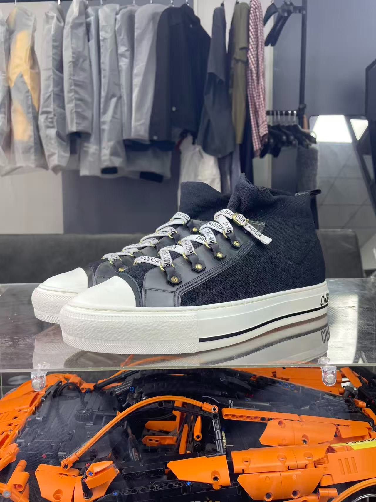 Dior Dior Black Lowtop Sneakers 9 Men Size US 9 / EU 42 - 1 Thumbnail