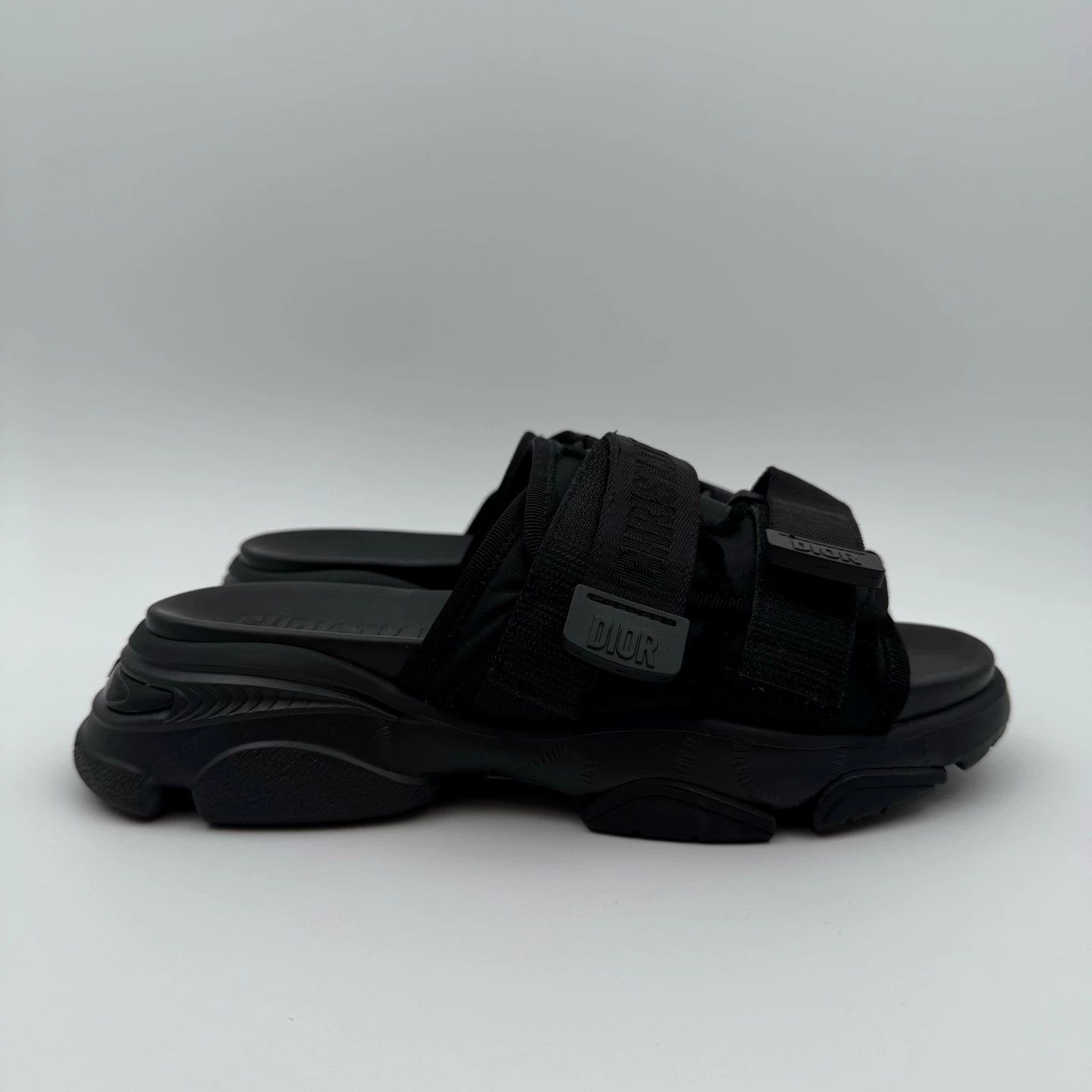 Dior Dior Velcro Slides 37 Unworn Size US 6.5 / IT 36.5 - 1 Thumbnail
