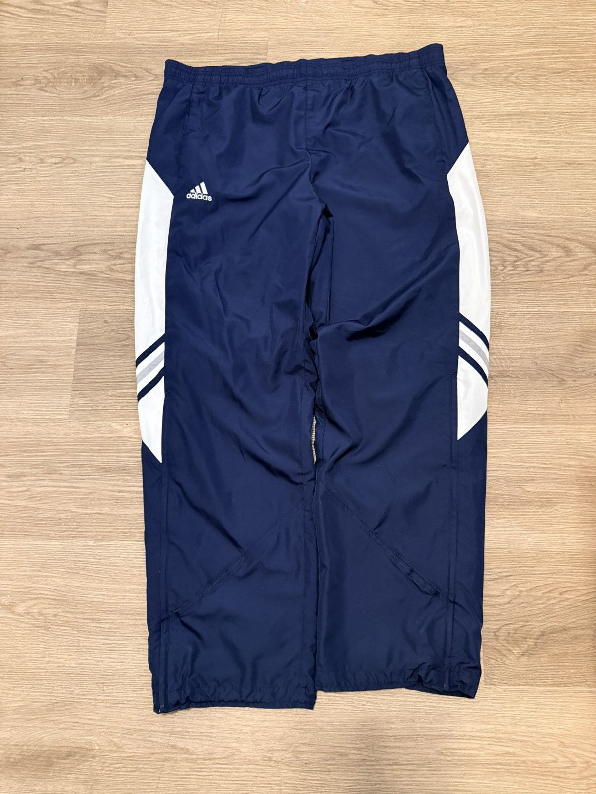 Adidas Wide-leg Adidas royal blue track pants Size US 32 / EU 48 - 1 Thumbnail
