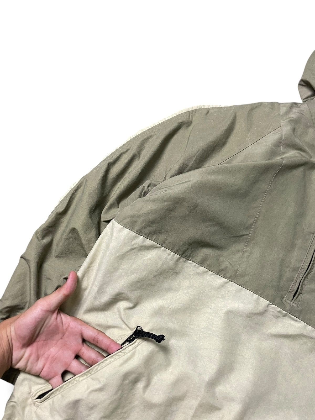 Japanese Brand Secret Garden Colourblock Mountain Windbreaker (62) Size US M / EU 48-50 / 2 - 4 Thumbnail