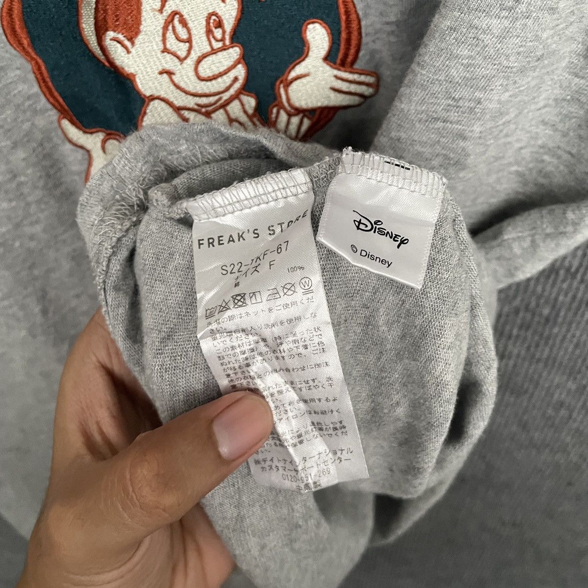 Disney × Japanese Brand × Vintage Vintage Disney Pinocchio x Freaks Store Embroidery T Shirt Size US L / EU 52-54 / 3 - 4 Thumbnail