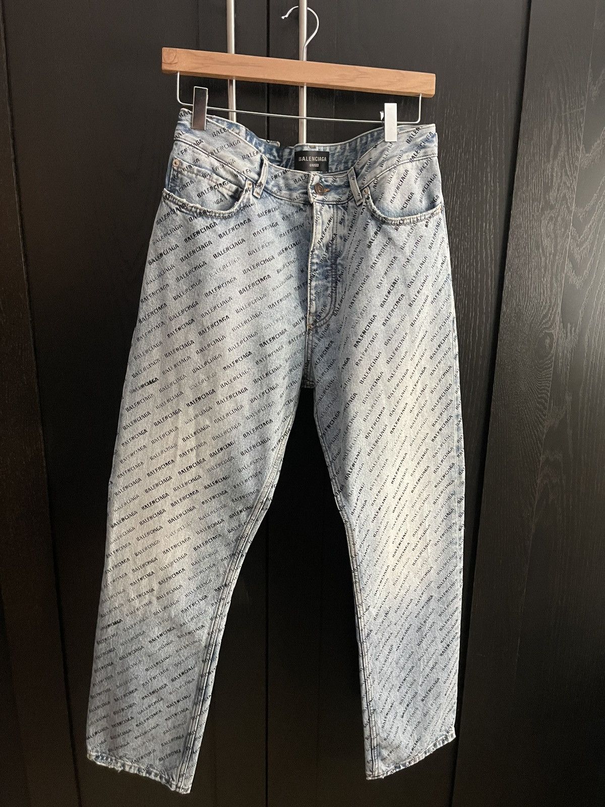 Balenciaga Balenciaga Stencil Print Jeans Size US 30 / EU 46 - 1 Thumbnail