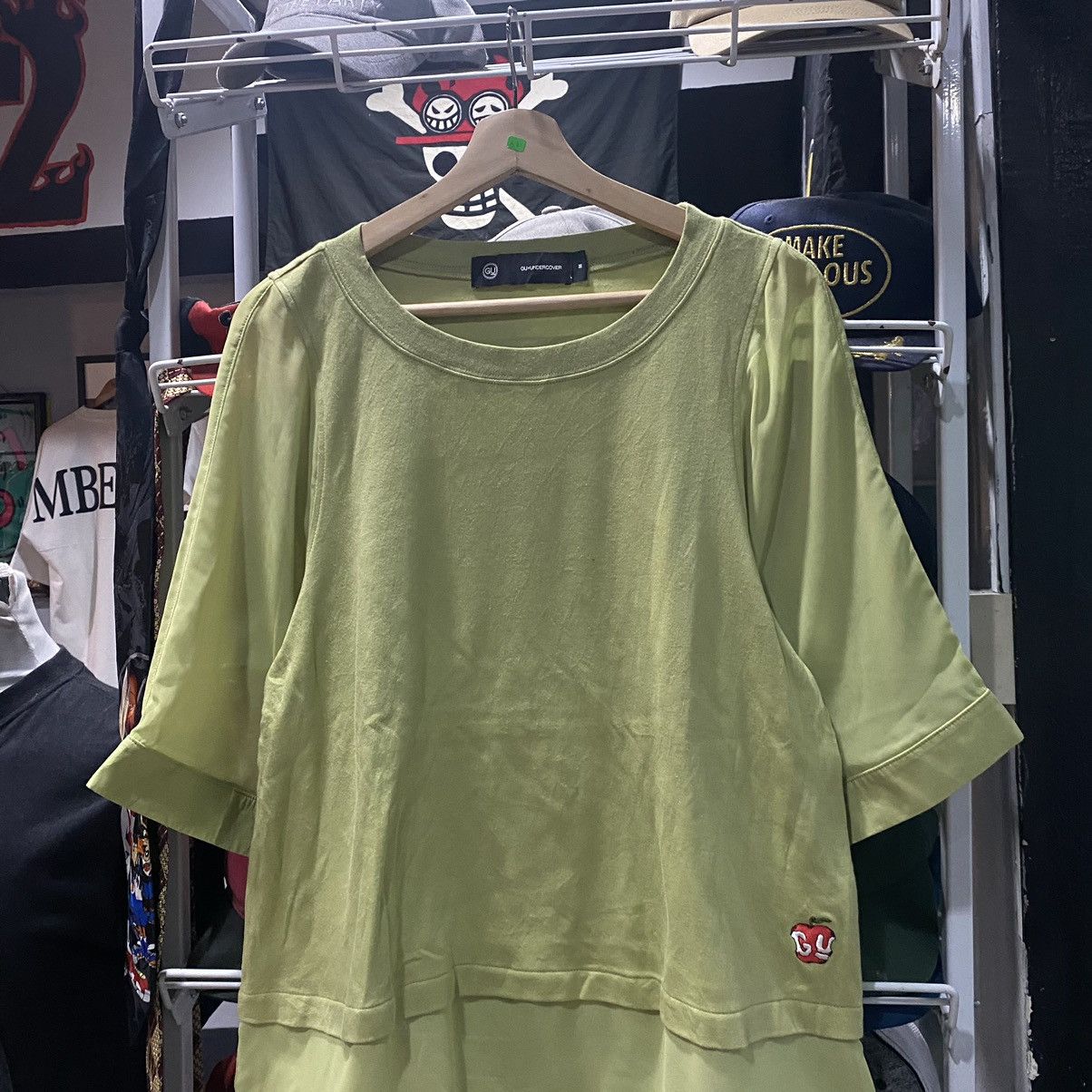 Jun Takahashi × Undercover GU JAPAN UNDERCOVER SHORT SLEEVE Size US L / EU 52-54 / 3 - 3 Thumbnail