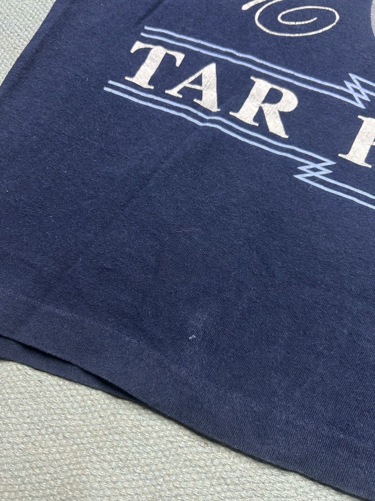 Vintage Vtg t shirt UNC Tar Heels North Carolina college NCAA large Size US L / EU 52-54 / 3 - 3 Thumbnail