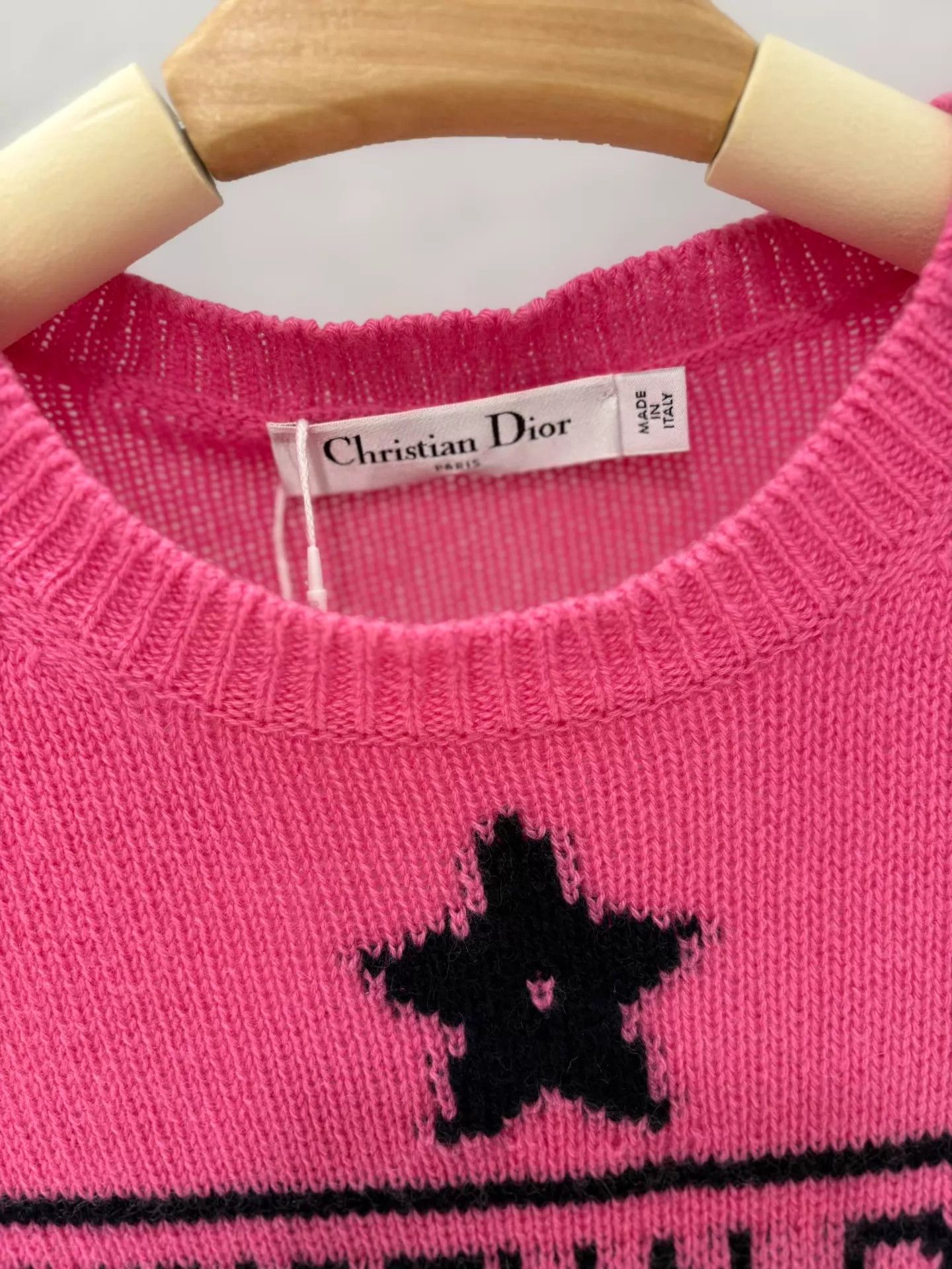 Dior Dior Pink Lucky Star Cashmere SS Top 34 Size XS / US 0-2 / IT 36-38 - 2 Thumbnail