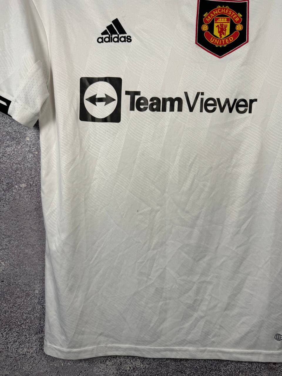 Adidas CASEMIRO Manchester United 2022/23 Away Adidas Soccer Jersey Size US S / EU 44-46 / 1 - 7 Thumbnail