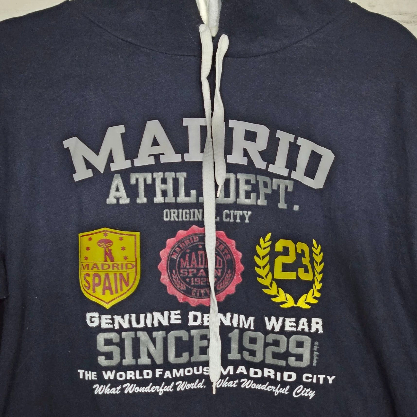 Vintage Madrid Spain Hoodie Unisex XL Navy Blue Graphic Print Pullover Vintage Size US XL / EU 56 / 4 - 4 Thumbnail