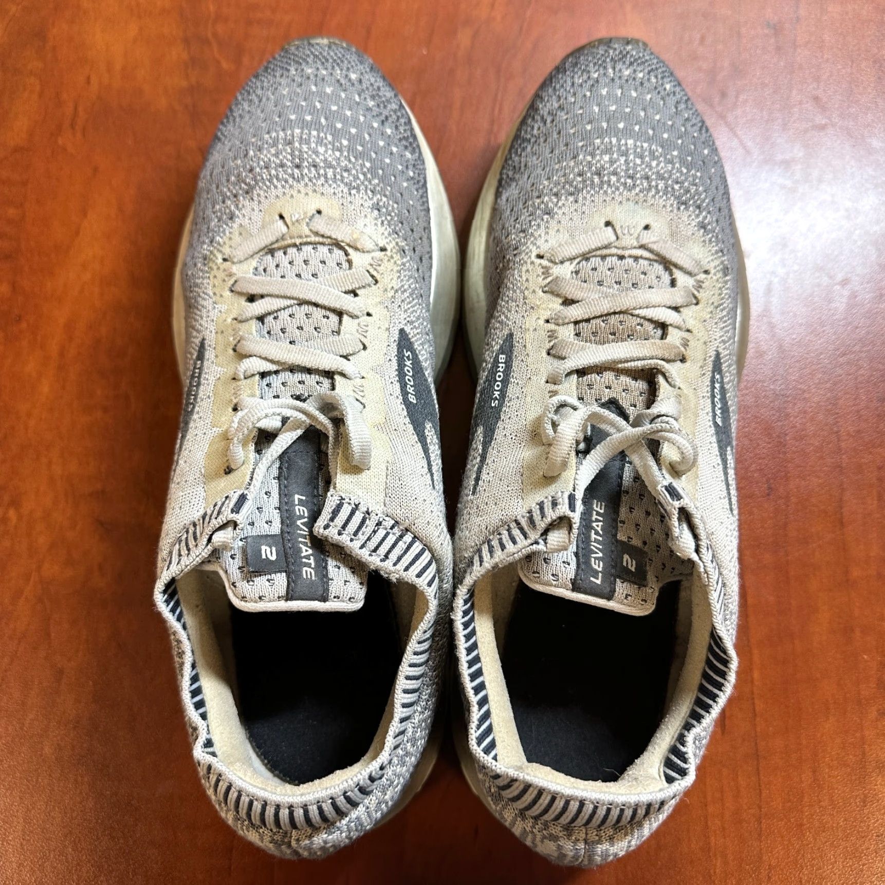 Brooks Brooks Levitate 2 Shoes Womens 9.5 Grey Lace Up Low Top Running Sneakers Size M / US 6-8 / IT 42-44 - 4 Thumbnail