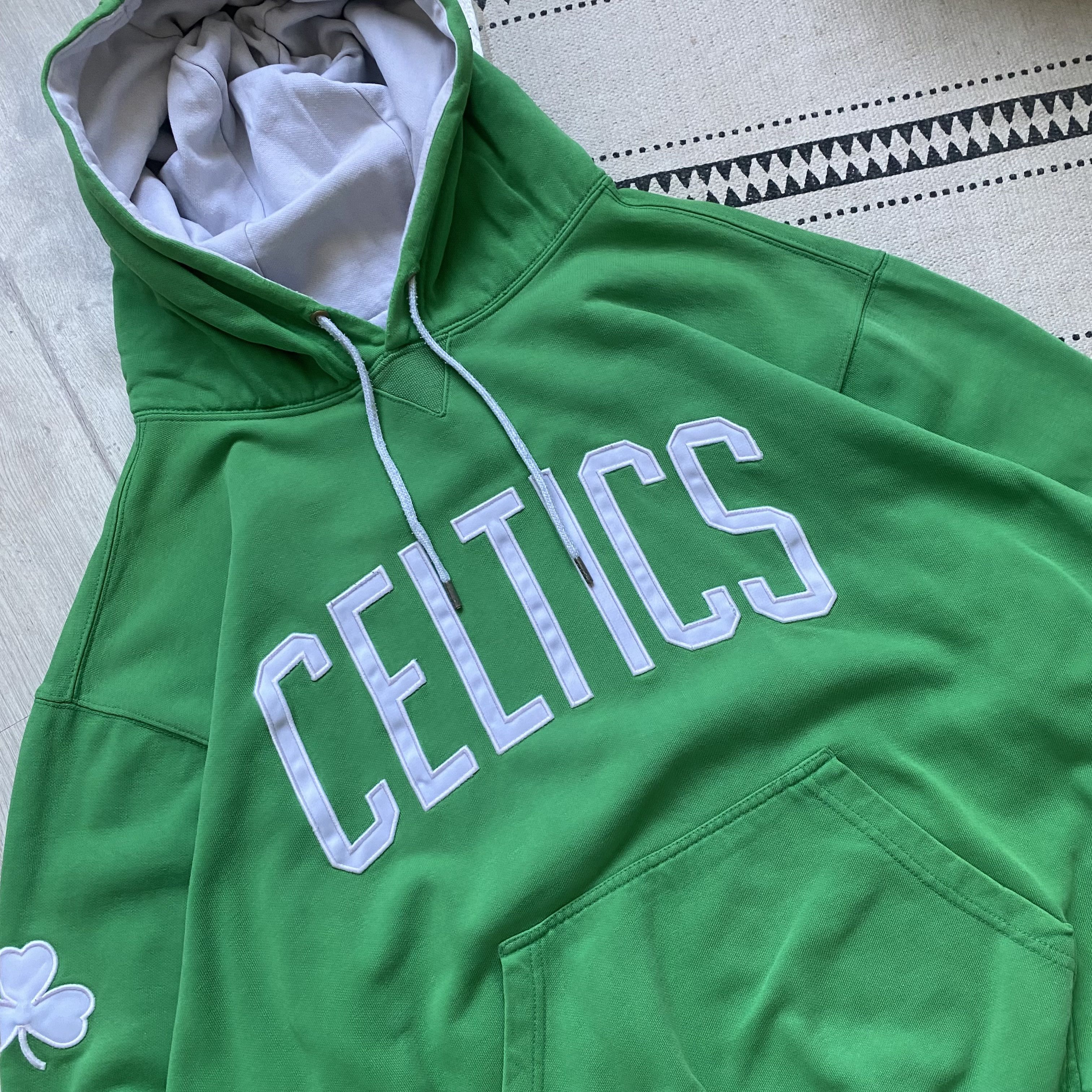 Champion ☘️ NBA Vintage Boston Celtic Boxy Hoodie Champion ireland Size US M / EU 48-50 / 2 - 2 Thumbnail