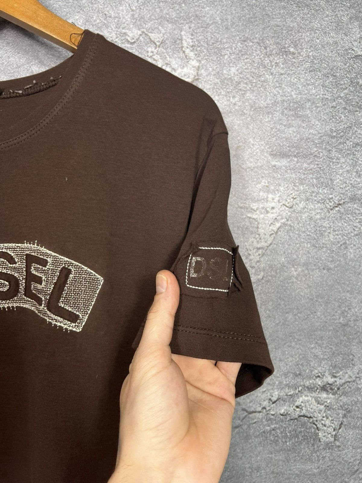 Diesel Vintage Diesel Big Logo Brown T-shirt Tee Size US L / EU 52-54 / 3 - 6 Thumbnail