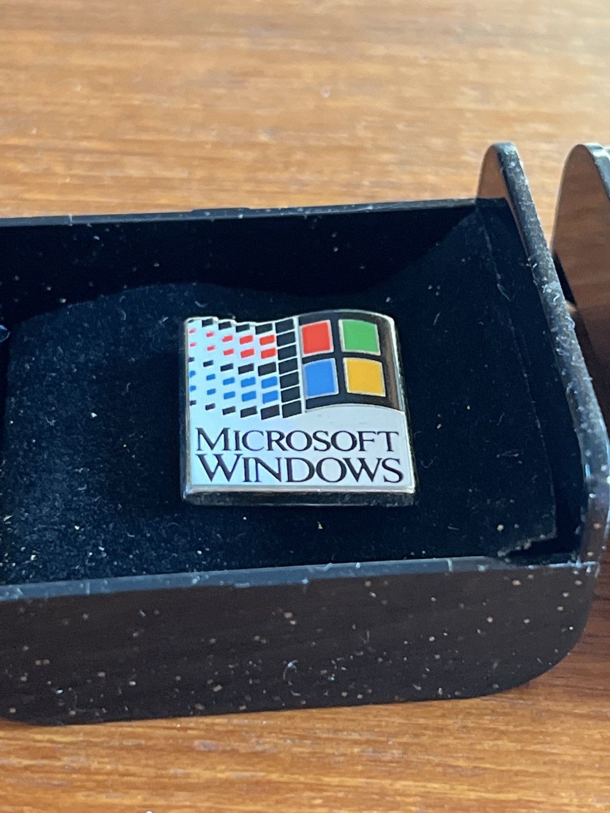 Microsoft Microsoft Windows 95 vintage pin (new) | Grailed