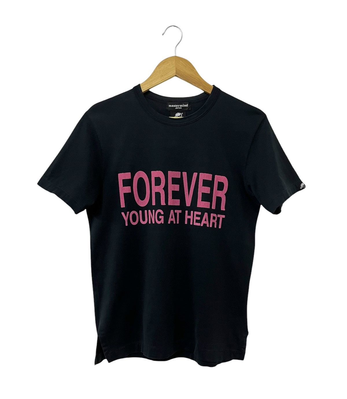Mastermind Japan MASTERMIND JAPAN FYAH LOGO SPELL OUT TSHIRT Size US S / EU 44-46 / 1 - 2 Thumbnail