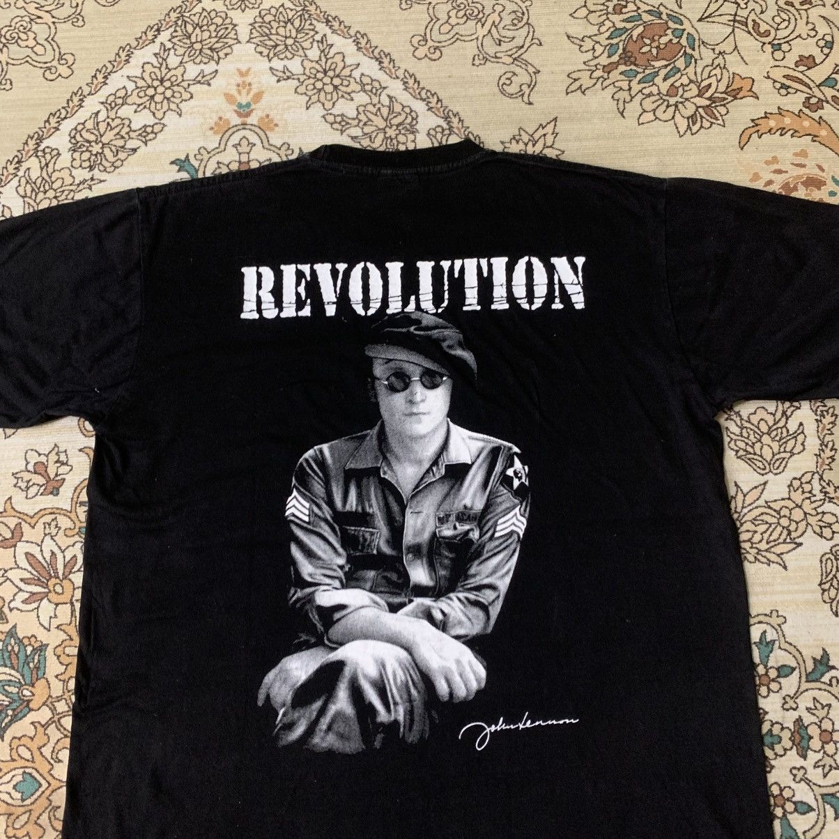 Band Tees VINTAGE JOHN LENNON REVOLUTION Size US L / EU 52-54 / 3 - 7 Thumbnail