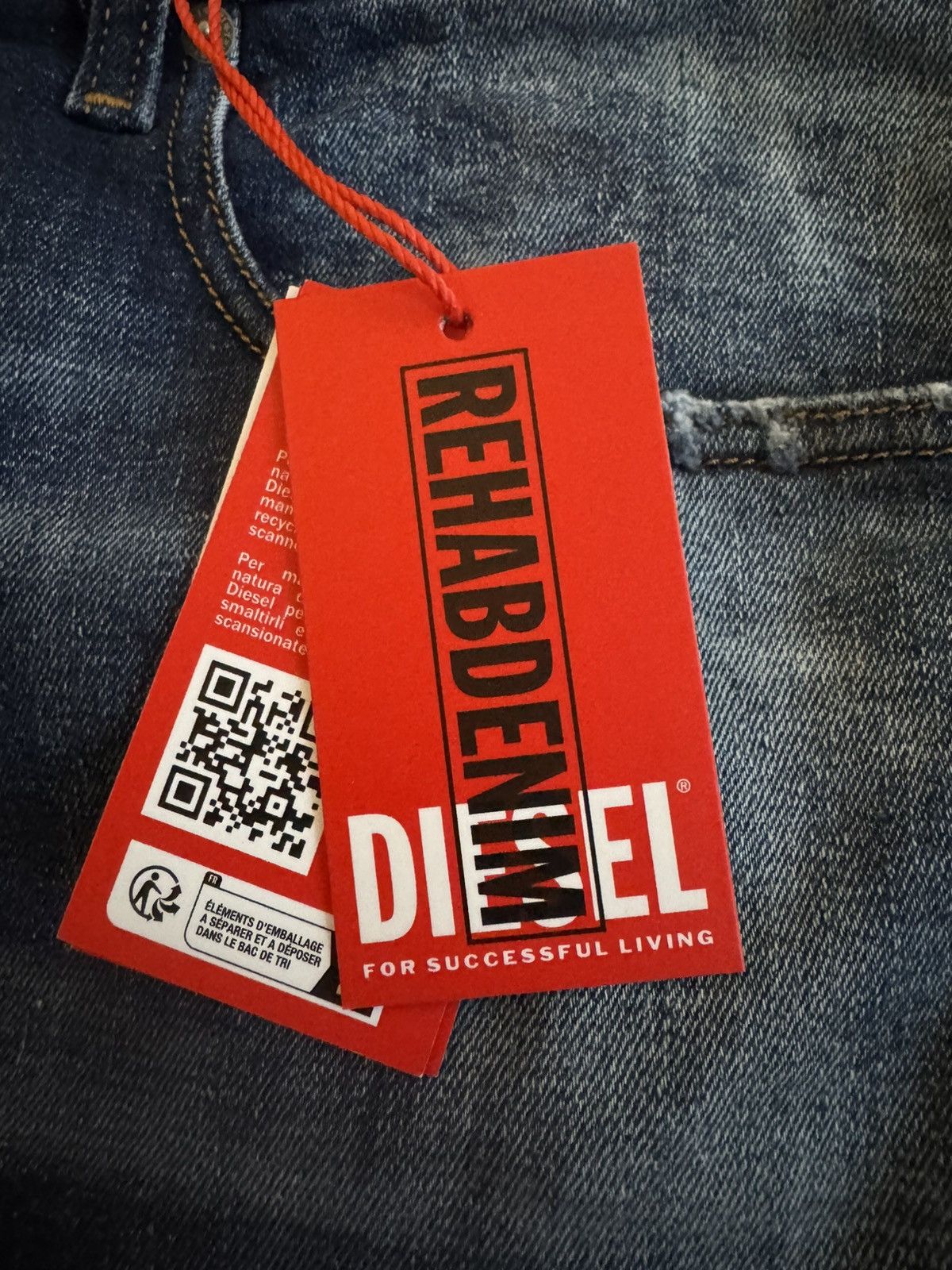 Diesel D-Strukt Rehabdenim Jeans 2019 Distressed Blue