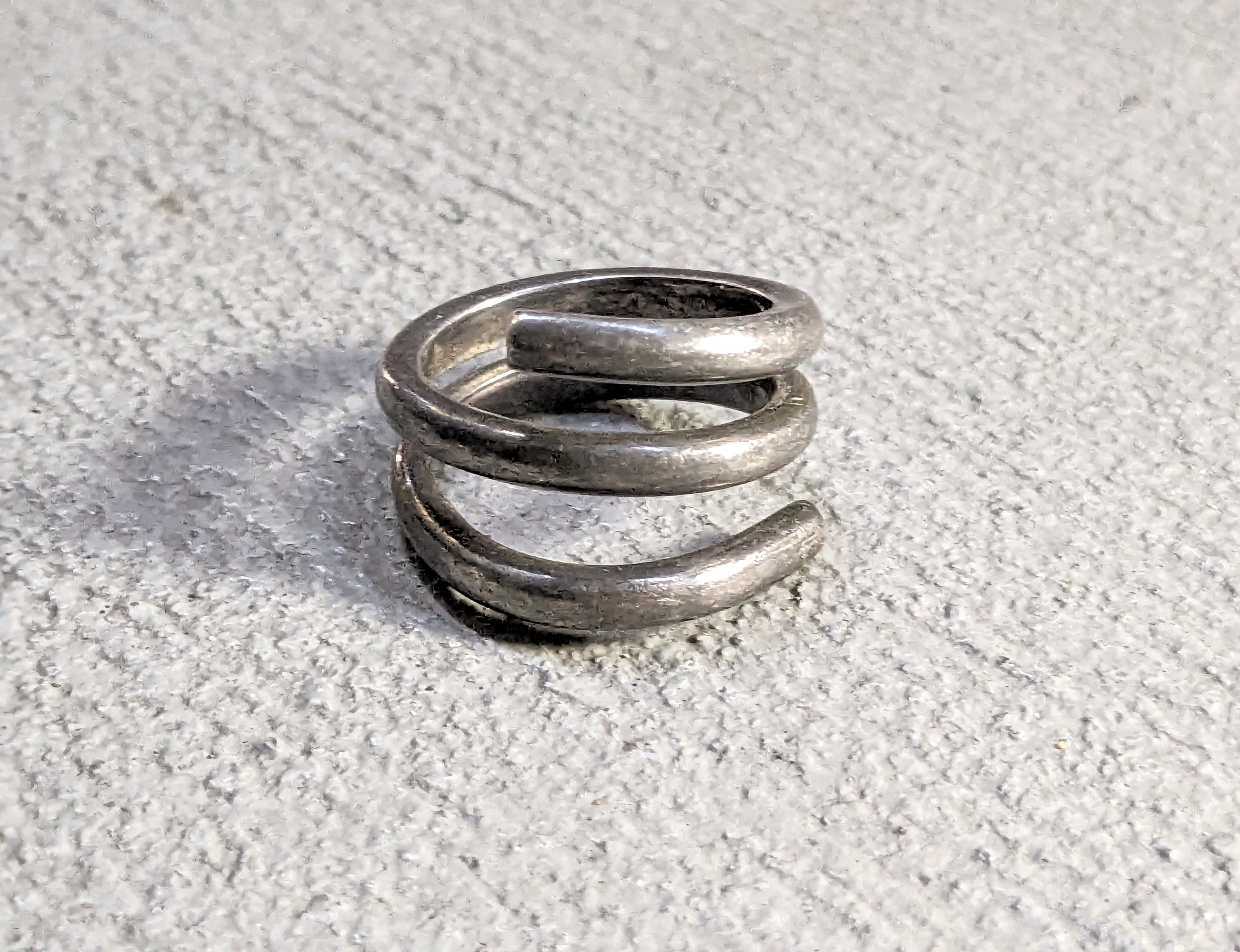 Other Vintage Sterling Silver Ring Size 7.5 Mexico Modern Size ONE SIZE - 1 Thumbnail