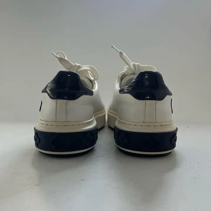 Louis Vuitton Louis Vuitton Casual White Sneakers -2508 Size US 7.5 / EU 40-41 - 4 Thumbnail
