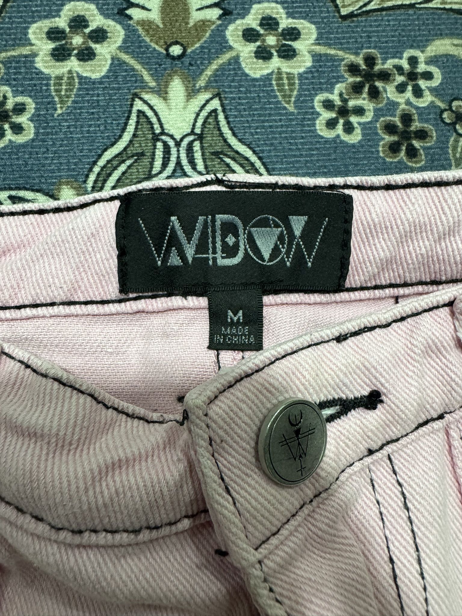 JNCO Widow Baggy Jeans JNCO Studded Wide Legs Sun Faded Size 30" / US 8 / IT 44 - 5 Thumbnail