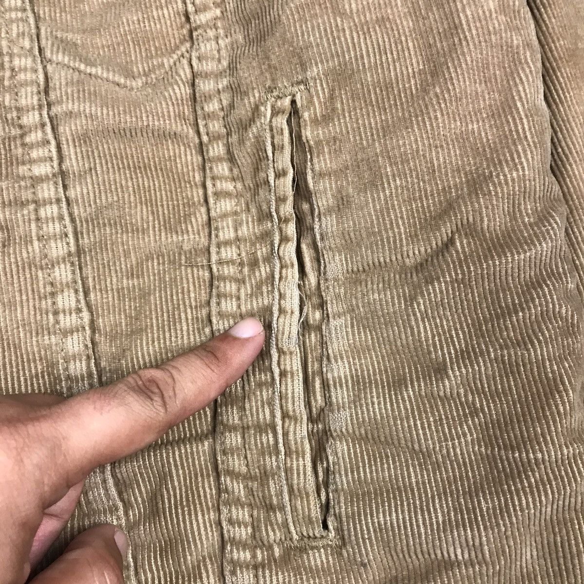 Levi's × Levi's Vintage Clothing Vintage Levis corduroy Sherpa Button jacket Size US M / EU 48-50 / 2 - 6 Thumbnail