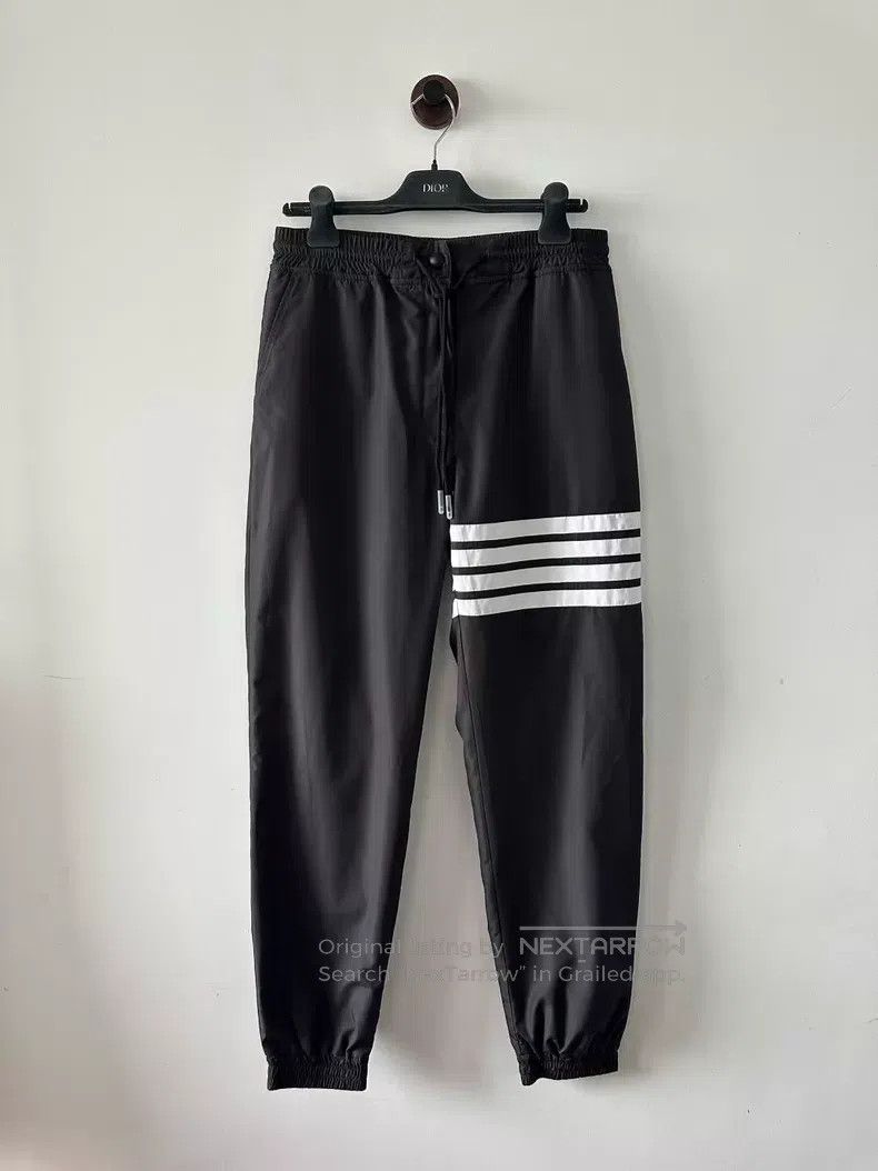 Thom Browne Thom Browne size 4 Black nylon sweatpants Size US 28 / EU 44 - 1 Thumbnail