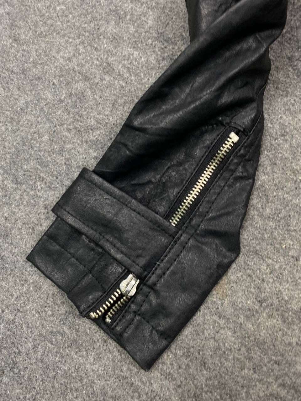 Japanese Brand maison gilfy synthetic leather jacket nice design Size US M / EU 48-50 / 2 - 5 Thumbnail
