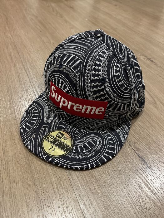 Supreme Supreme Cap White and Black Uptown Box Logo New Era 7 5/8