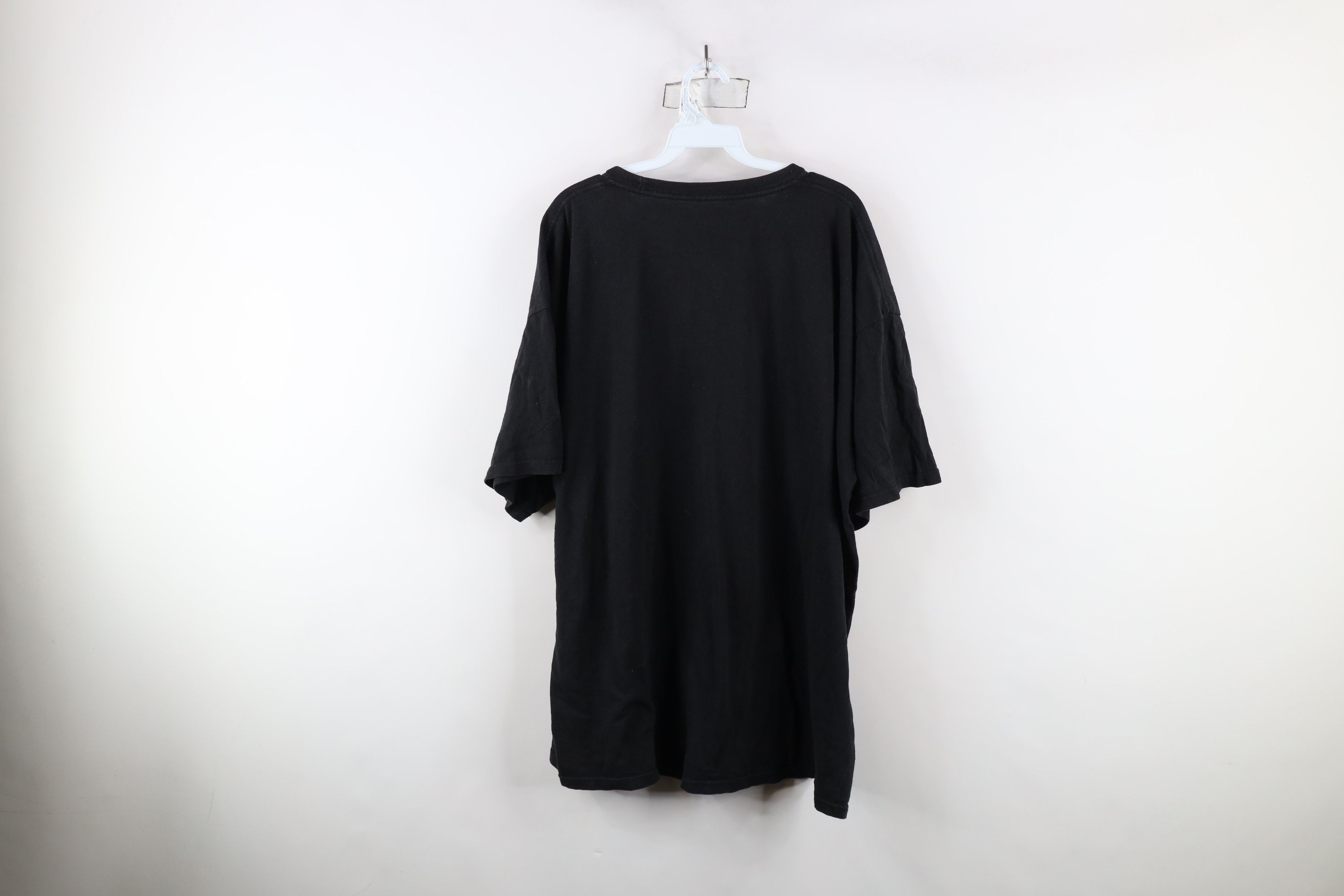 Vintage Vintage Y2K Retro Distressed Band Short Sleeve T-Shirt Size US XXL / EU 58 / 5 - 10 Thumbnail