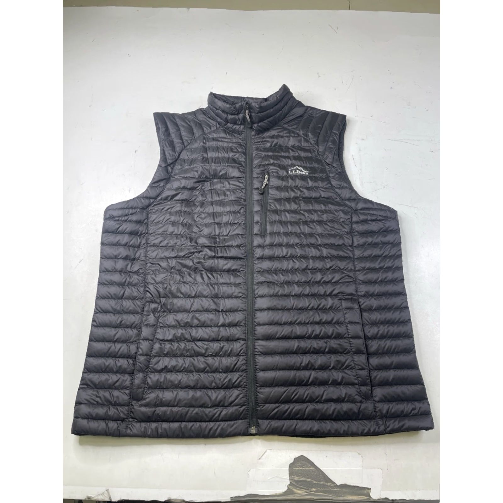 Vintage LL Bean Men's Down Vest w/ Downtek Ultralight 850 Black XL TALL Size US XL / EU 56 / 4 - 2 Thumbnail