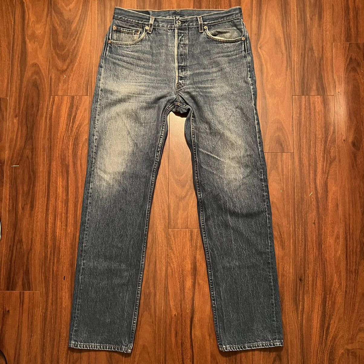 Levi's Vintage 90s Levis 501XX Original Fit Button Fly Denim jeans Size US 36 / EU 52 - 2 Thumbnail